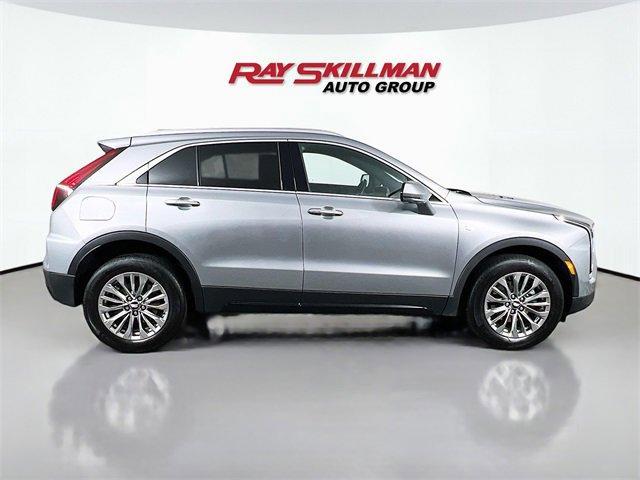 used 2025 Cadillac XT4 car, priced at $40,975