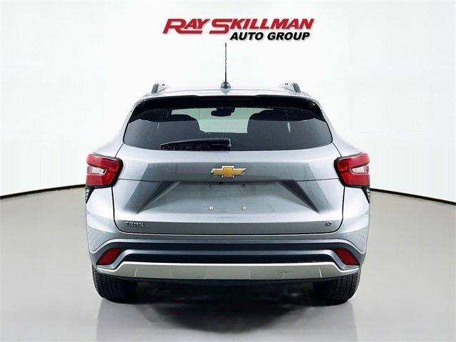 used 2024 Chevrolet Trax car, priced at $25,975