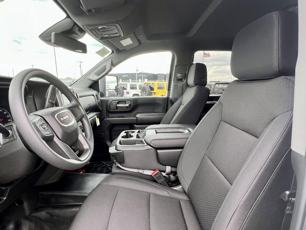 new 2025 GMC Sierra 3500 car, priced at $77,658