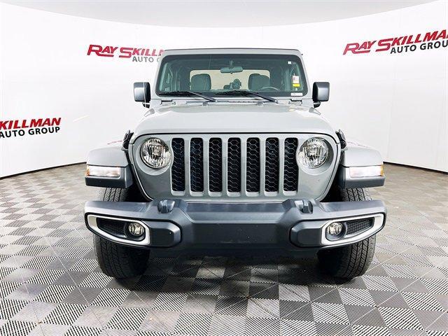 used 2022 Jeep Gladiator car, priced at $32,975