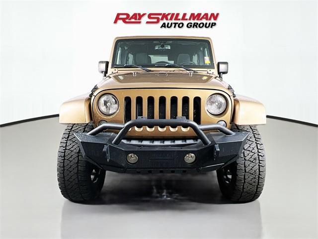 used 2015 Jeep Wrangler Unlimited car, priced at $22,975