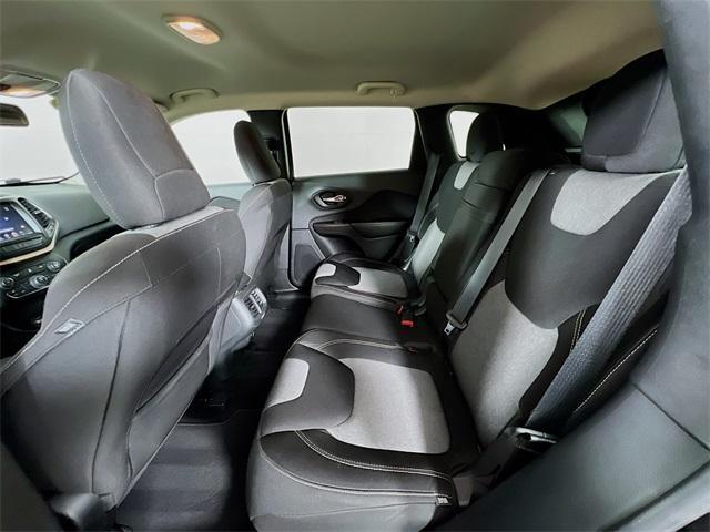 used 2014 Jeep Cherokee car, priced at $9,975