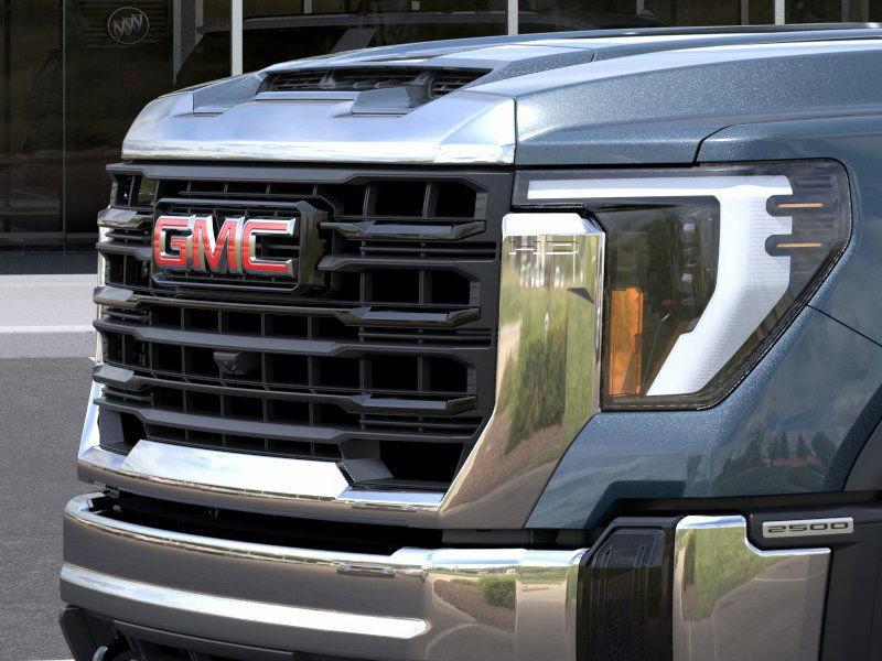 new 2025 GMC Sierra 2500 car, priced at $52,425