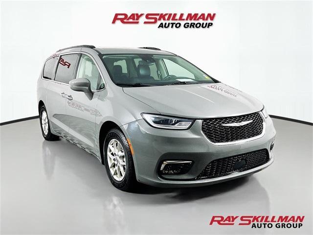 used 2022 Chrysler Pacifica car, priced at $26,975