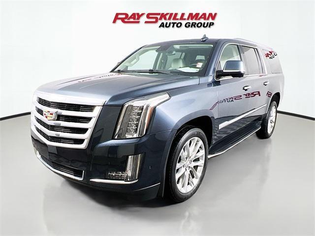 used 2020 Cadillac Escalade ESV car, priced at $38,975