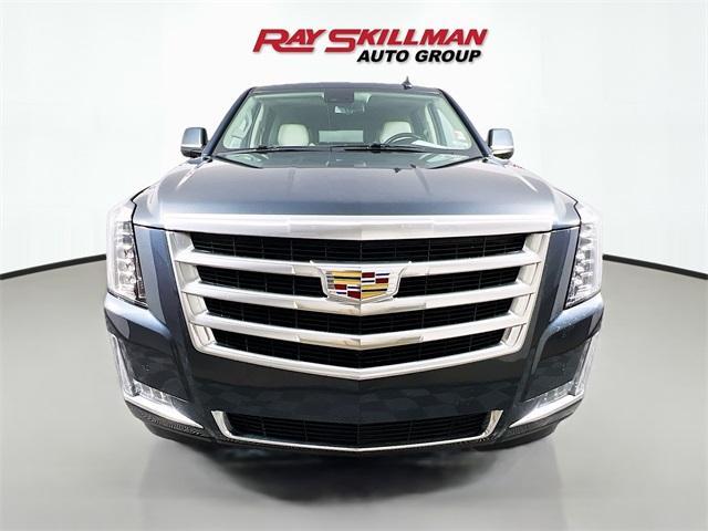 used 2020 Cadillac Escalade ESV car, priced at $38,975