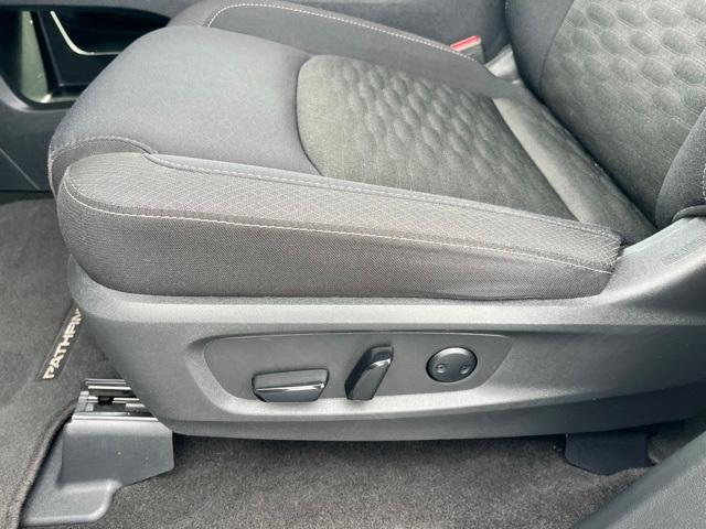 used 2024 Nissan Pathfinder car, priced at $30,418