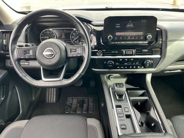 used 2024 Nissan Pathfinder car, priced at $30,418
