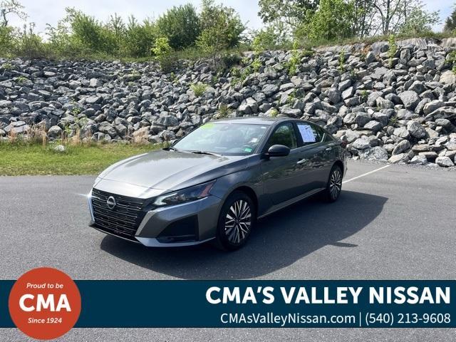 used 2025 Nissan Altima car, priced at $27,847