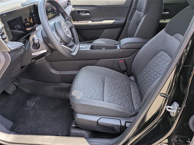 new 2025 Nissan Kicks car, priced at $28,860