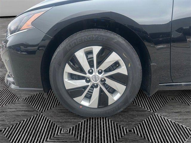 new 2025 Nissan Altima car, priced at $28,750