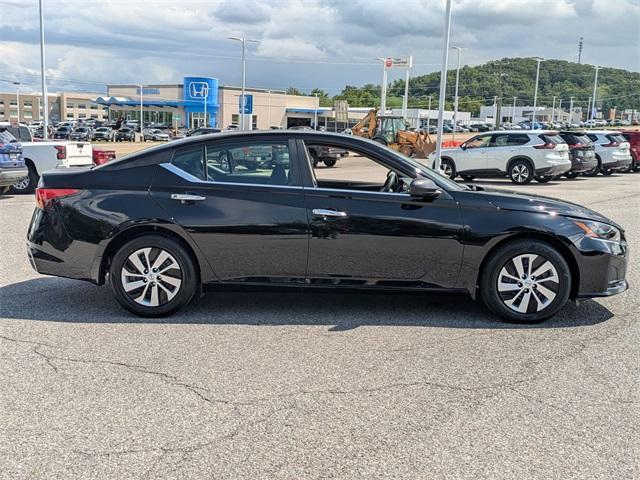 new 2025 Nissan Altima car, priced at $28,750