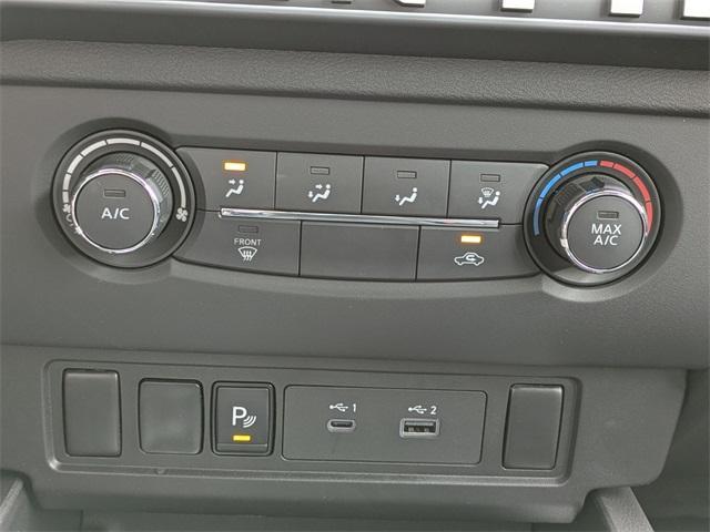 new 2025 Nissan Frontier car, priced at $41,080