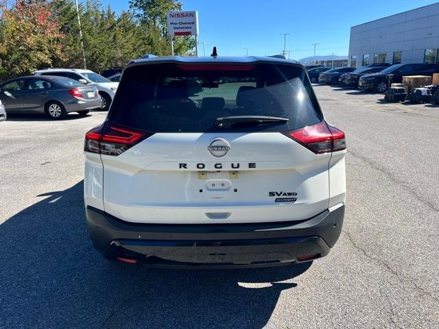used 2023 Nissan Rogue car, priced at $25,622