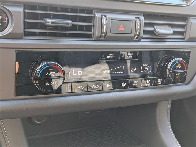 new 2025 Nissan Pathfinder car, priced at $40,565