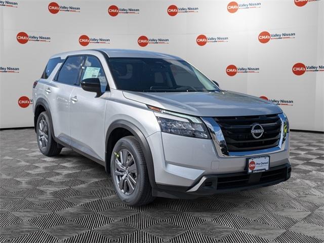new 2025 Nissan Pathfinder car, priced at $40,565