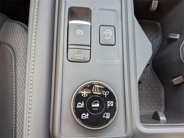 new 2025 Nissan Pathfinder car, priced at $40,565