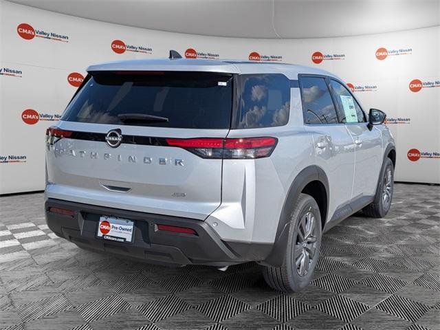 new 2025 Nissan Pathfinder car, priced at $40,565