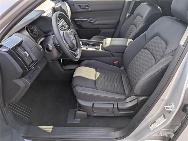 new 2025 Nissan Pathfinder car, priced at $40,565