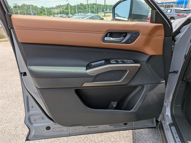 new 2025 Nissan Pathfinder car, priced at $54,485