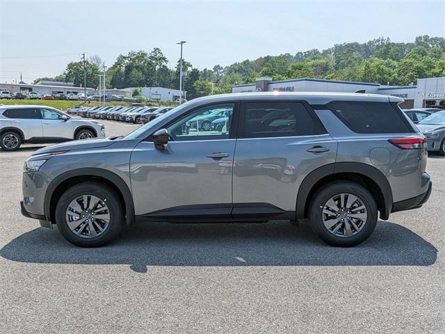 new 2025 Nissan Pathfinder car, priced at $40,450