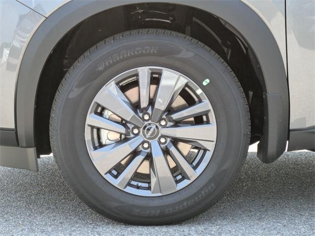 new 2025 Nissan Pathfinder car, priced at $40,450
