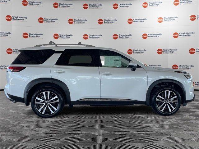 new 2025 Nissan Pathfinder car, priced at $55,490
