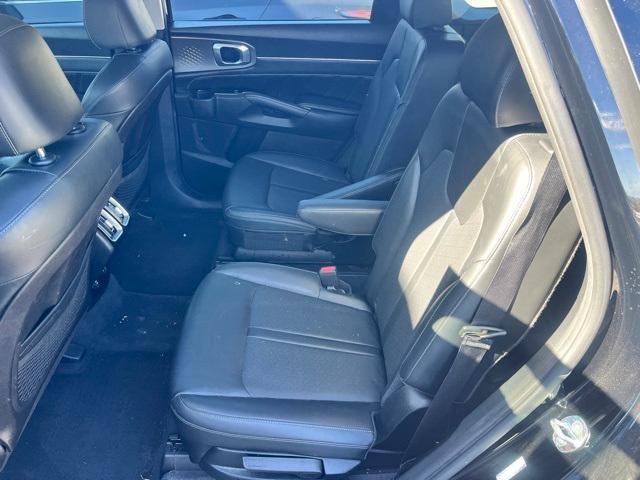 used 2021 Kia Sorento car, priced at $27,117