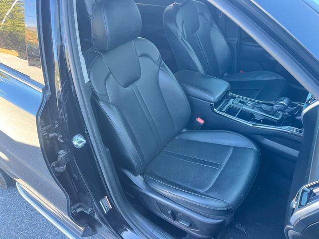 used 2021 Kia Sorento car, priced at $27,117