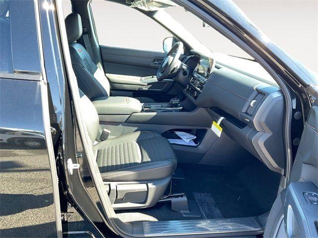 new 2025 Nissan Pathfinder car, priced at $47,150