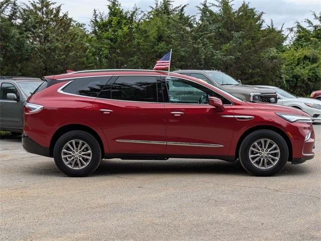 used 2024 Buick Enclave car, priced at $40,042