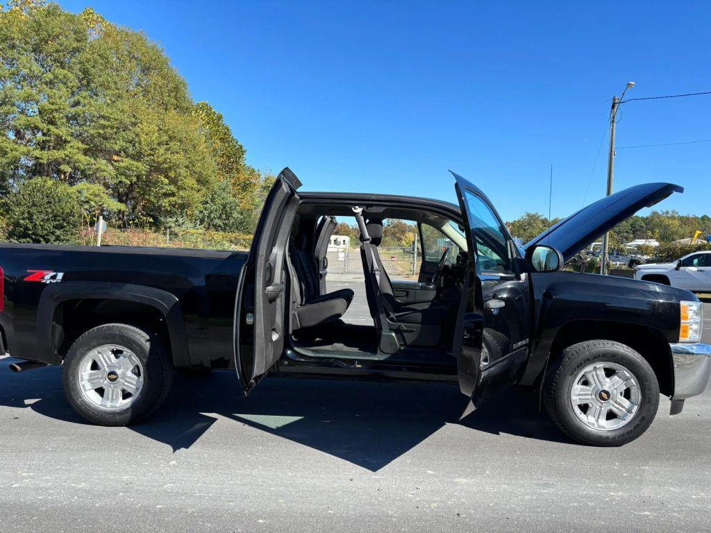 used 2013 Chevrolet Silverado 1500 car, priced at $9,999