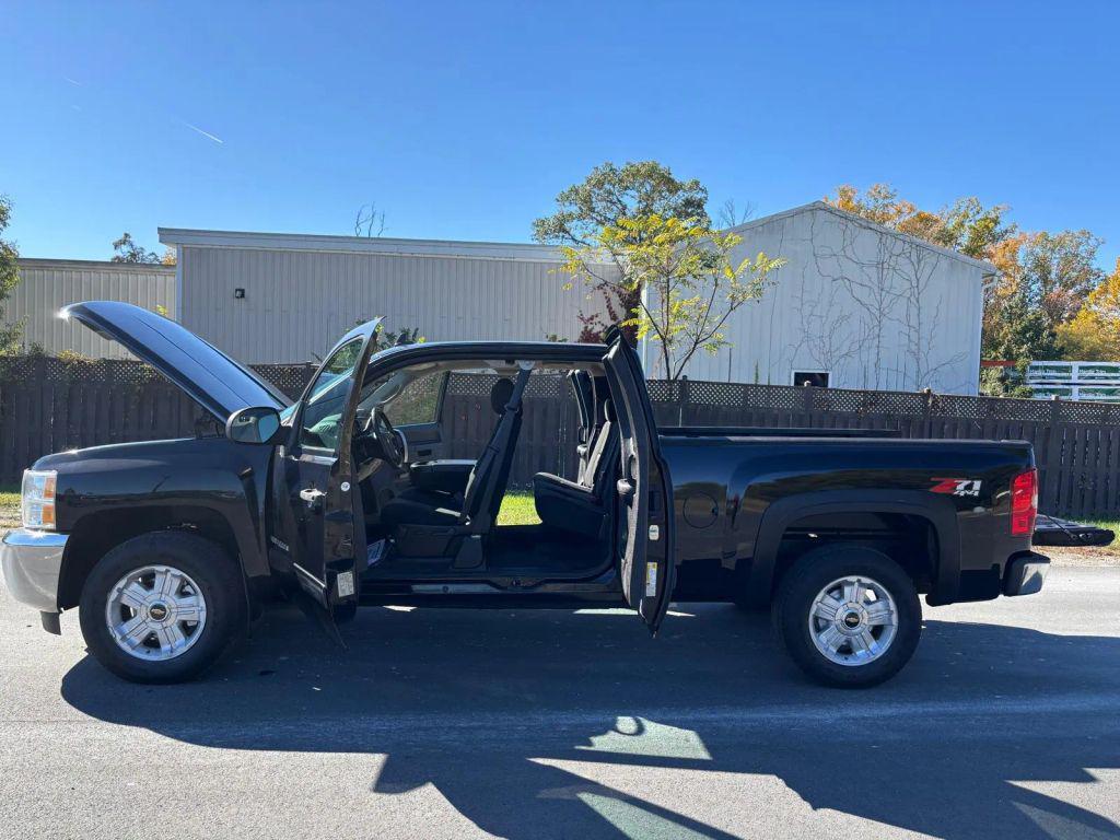 used 2013 Chevrolet Silverado 1500 car, priced at $9,999