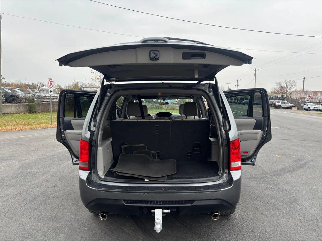 used 2013 Honda Pilot car, priced at $9,999
