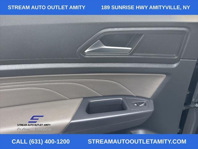 used 2021 Volkswagen Atlas Cross Sport car, priced at $25,598