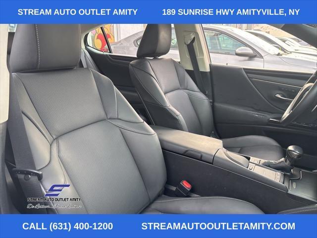 used 2022 Lexus ES 250 car, priced at $28,998
