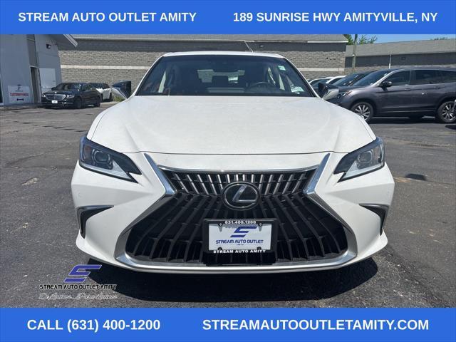 used 2022 Lexus ES 250 car, priced at $28,998