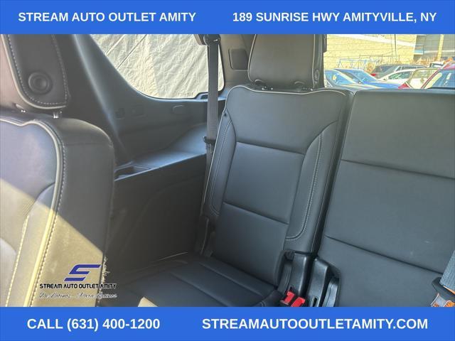 used 2022 GMC Yukon car, priced at $39,078