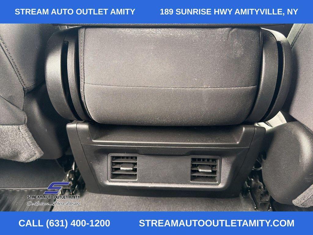 used 2022 Chevrolet Silverado 1500 car, priced at $31,928