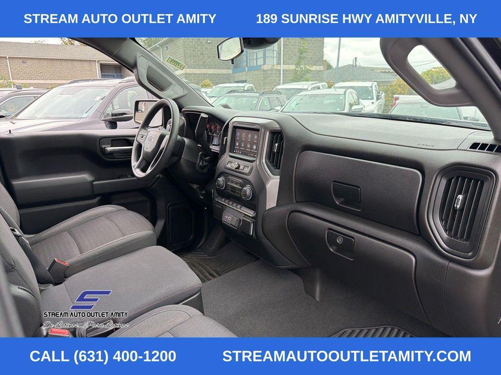 used 2022 Chevrolet Silverado 1500 car, priced at $31,928