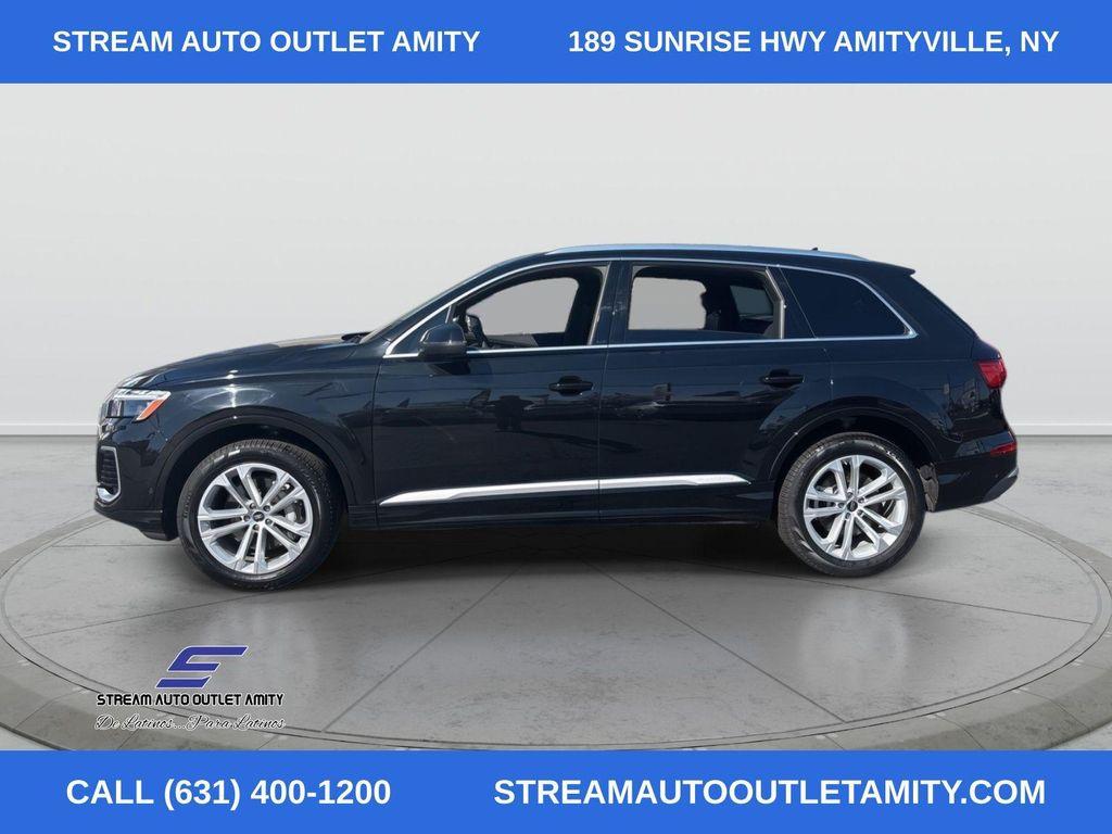 used 2025 Audi Q7 car, priced at $55,898