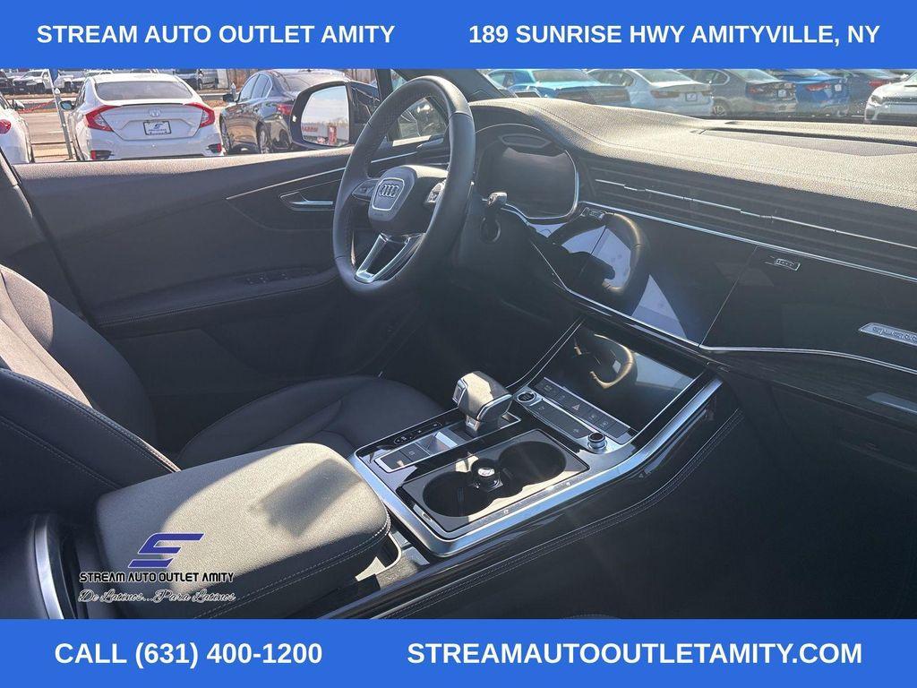 used 2025 Audi Q7 car, priced at $56,598