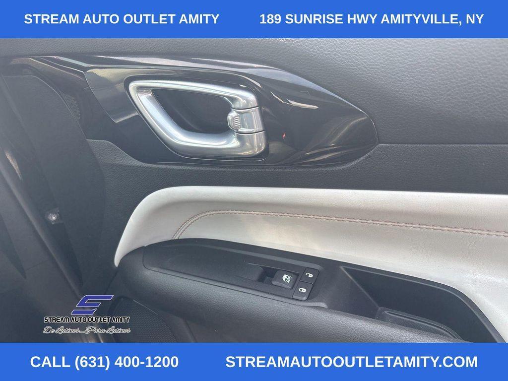 used 2022 Jeep Compass car, priced at $17,998