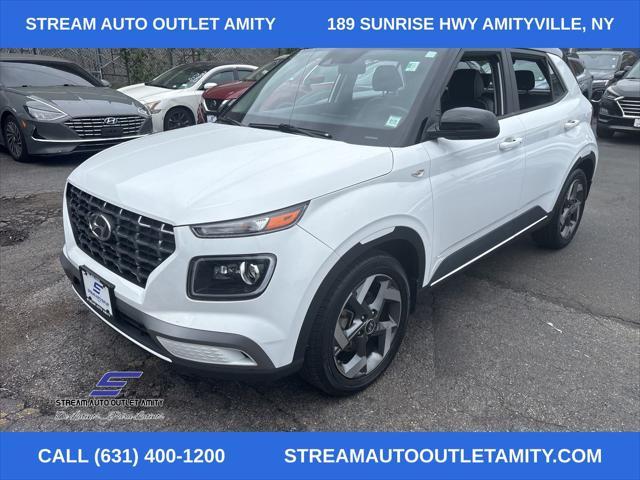 used 2022 Hyundai Venue car, priced at $13,998