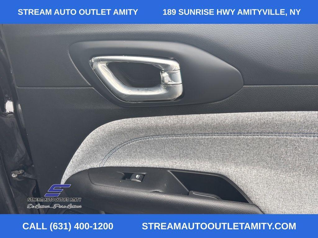 used 2022 Jeep Compass car, priced at $18,768
