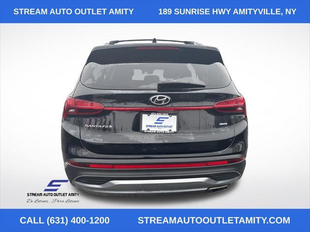 used 2022 Hyundai Santa Fe car, priced at $20,868