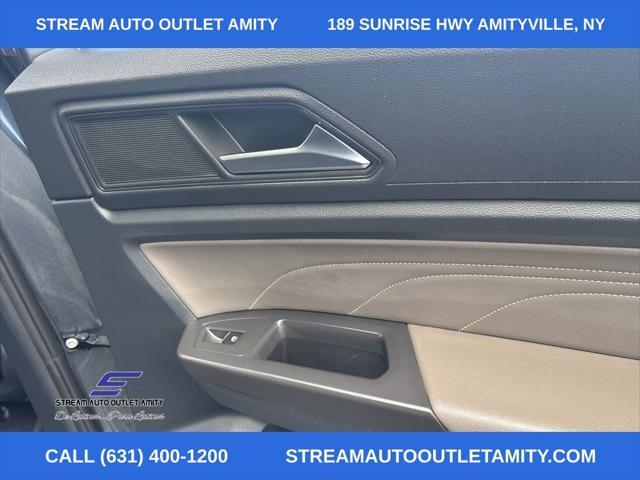 used 2022 Volkswagen Atlas car, priced at $24,458