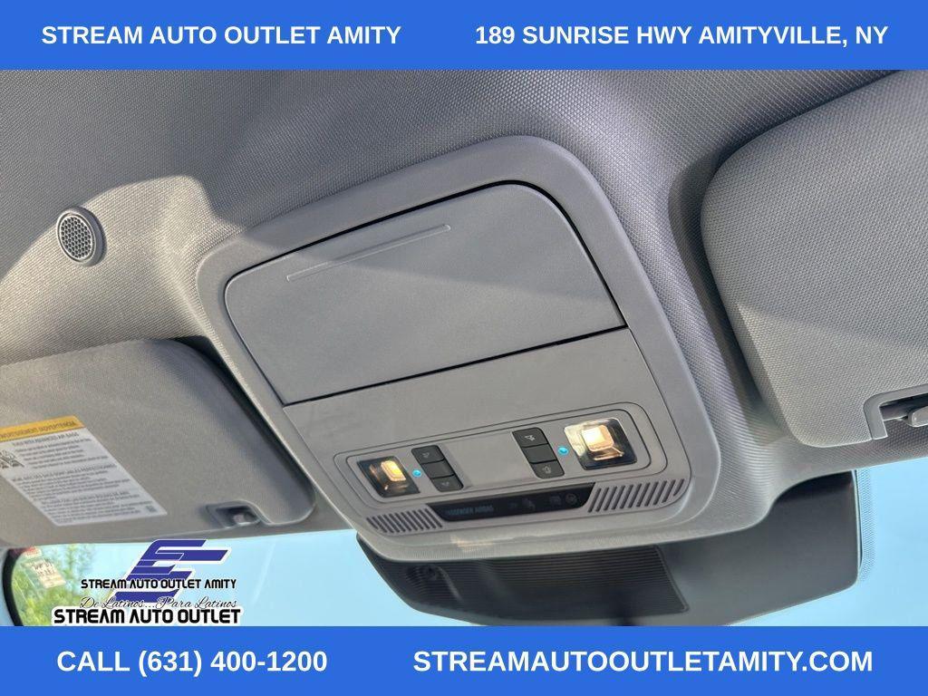 used 2022 Ford Explorer car, priced at $27,278