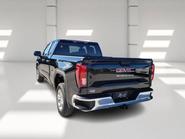 new 2025 GMC Sierra 1500 car, priced at $42,240