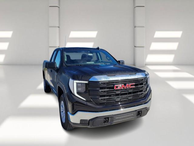 new 2025 GMC Sierra 1500 car, priced at $42,240